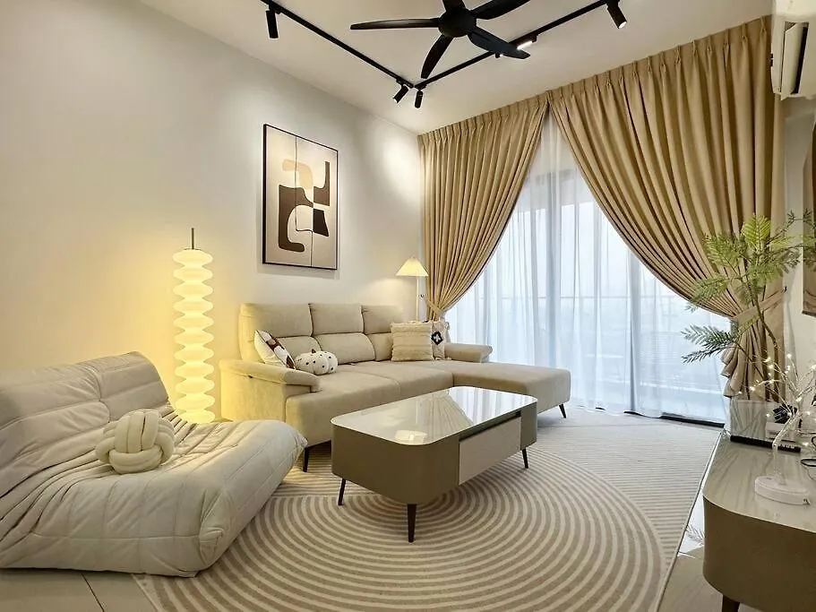 Seaview Sunset 3Br Suite Insstyle Dangabay Nearciq Johor Bahru 0*,  Malaysia
